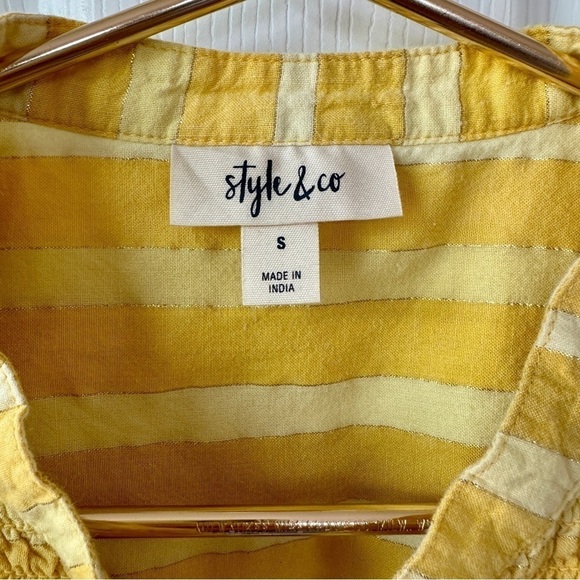 Style and Co Flutter Sleeve Airy Breathable Top, Women’s Size Small - Picture 2 of 7